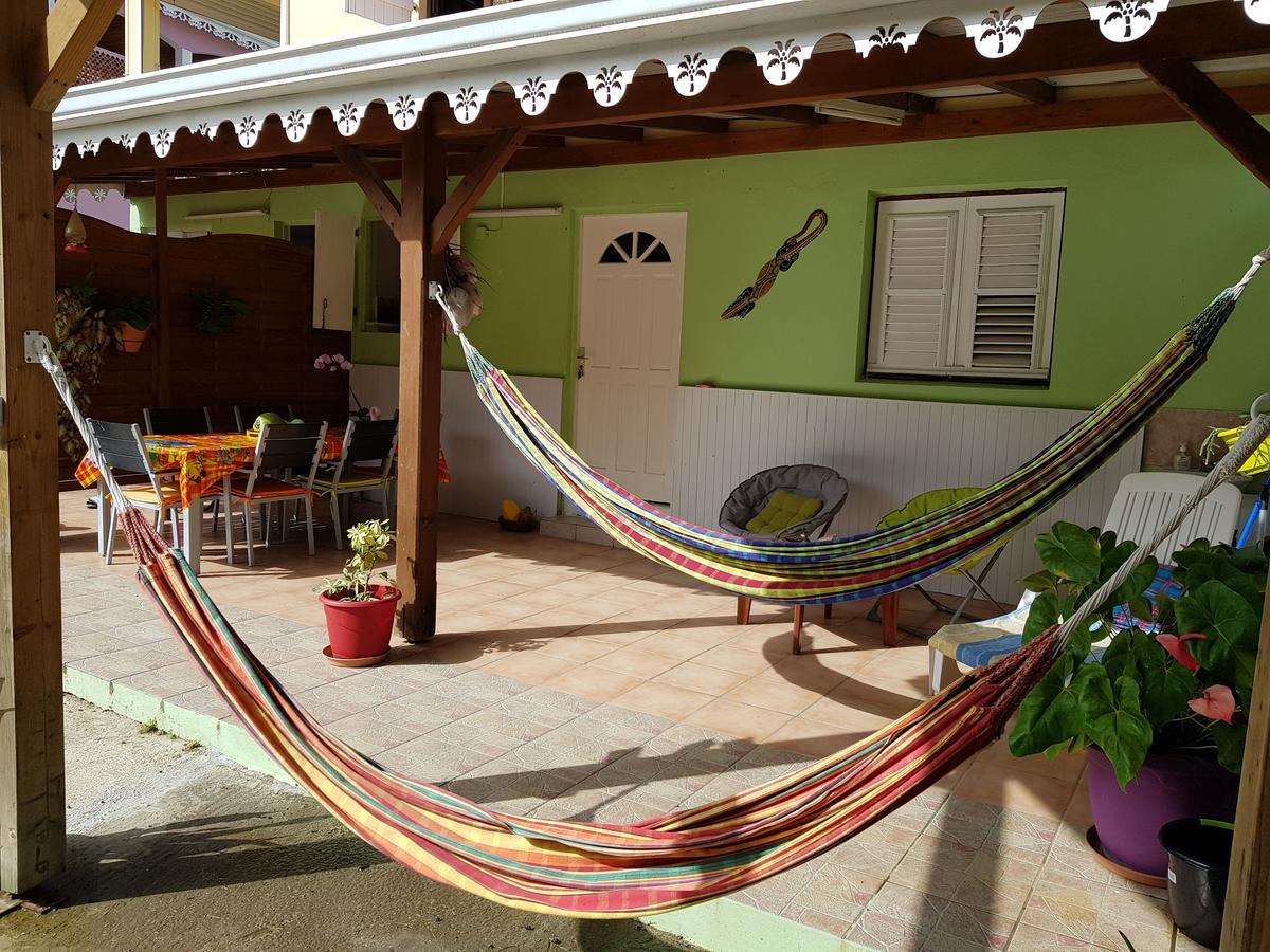 Bel Appartement - Proche Des Plages De Sainte Anne Exterior foto